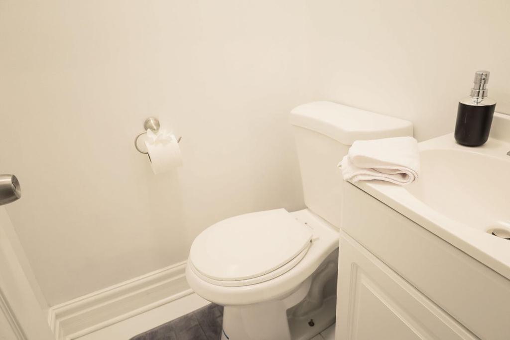Gorgeous 4Bdr In Chicago,15Mins From Dwtn Lägenhet Exteriör bild